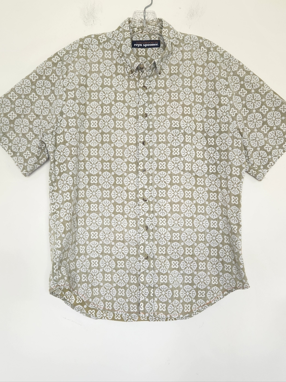 Reyn Spooner Hawaiian Aloha Camp Short Sleeve Button Up Shirt Green And White L